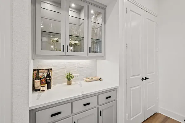1825 Rough Ridge Trl — Photo 13