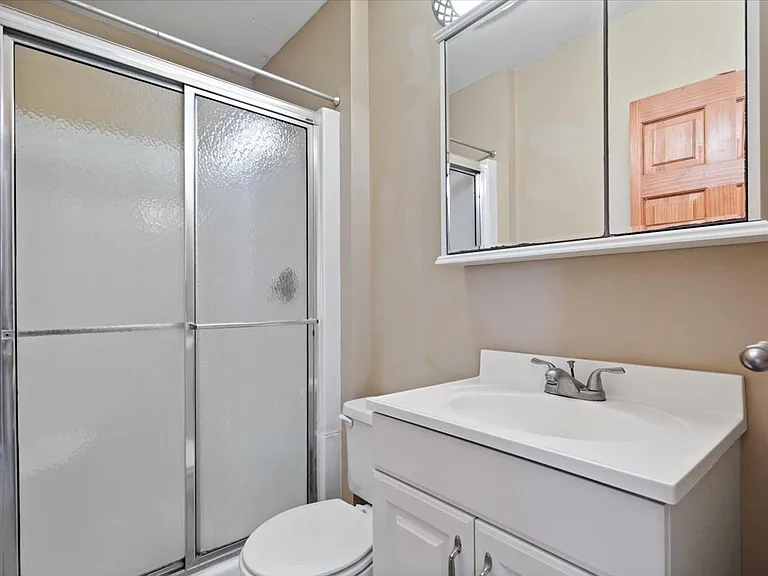 3241 S Harvey St — Photo 14