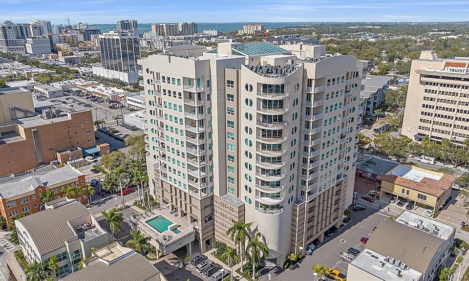 1st image of 1771 RINGLING BOULEVARD #901