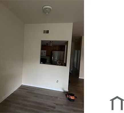 1 bed, 900 sqft, $800 — Photo 4