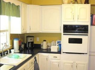 878 Ivy Ave, Wheeling, WV 26003