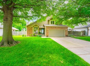 10107 W Westport St, Wichita, KS 67212