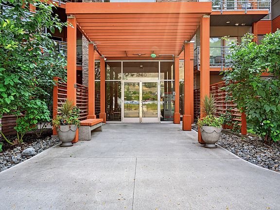 4th image of 1030 Talasa Way #2213