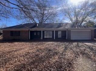 306 N Macarthur Cir, Indianola, MS 38751