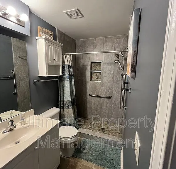4500 Crawdad Ct #4500 — Photo 11
