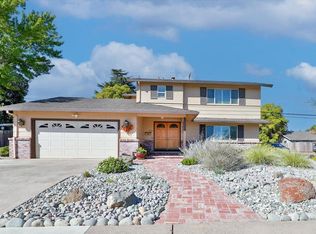 2700 Mendonca Dr, Rancho Cordova, CA 95670