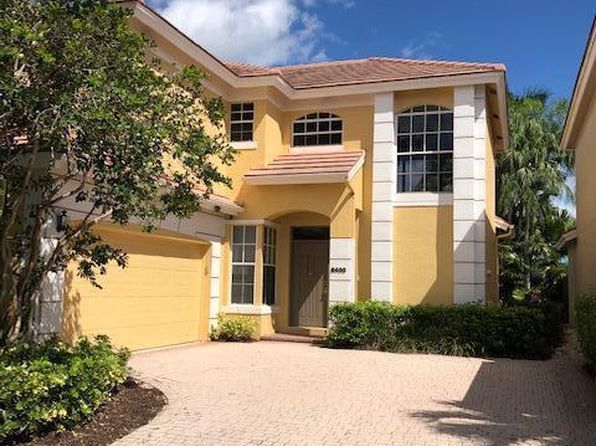 8400 Heritage Club Dr