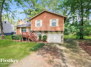 7210 Buck Creek Dr, Fairburn, GA 30213