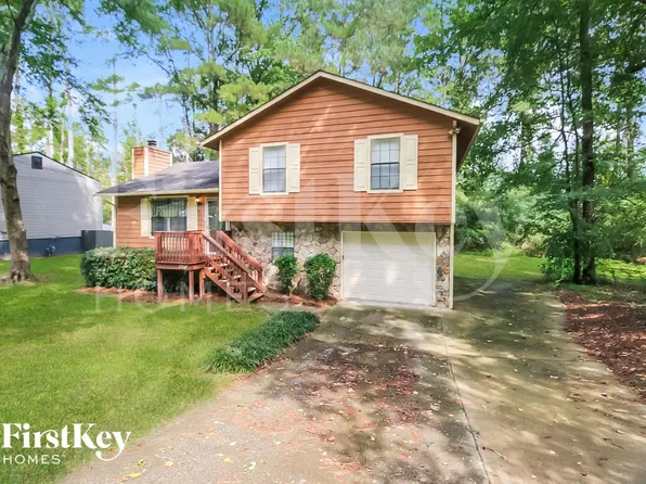 7210 Buck Creek Dr, Fairburn, GA 30213