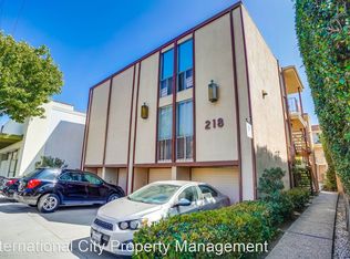 218 Loma Ave APT 4, Long Beach, CA 90803