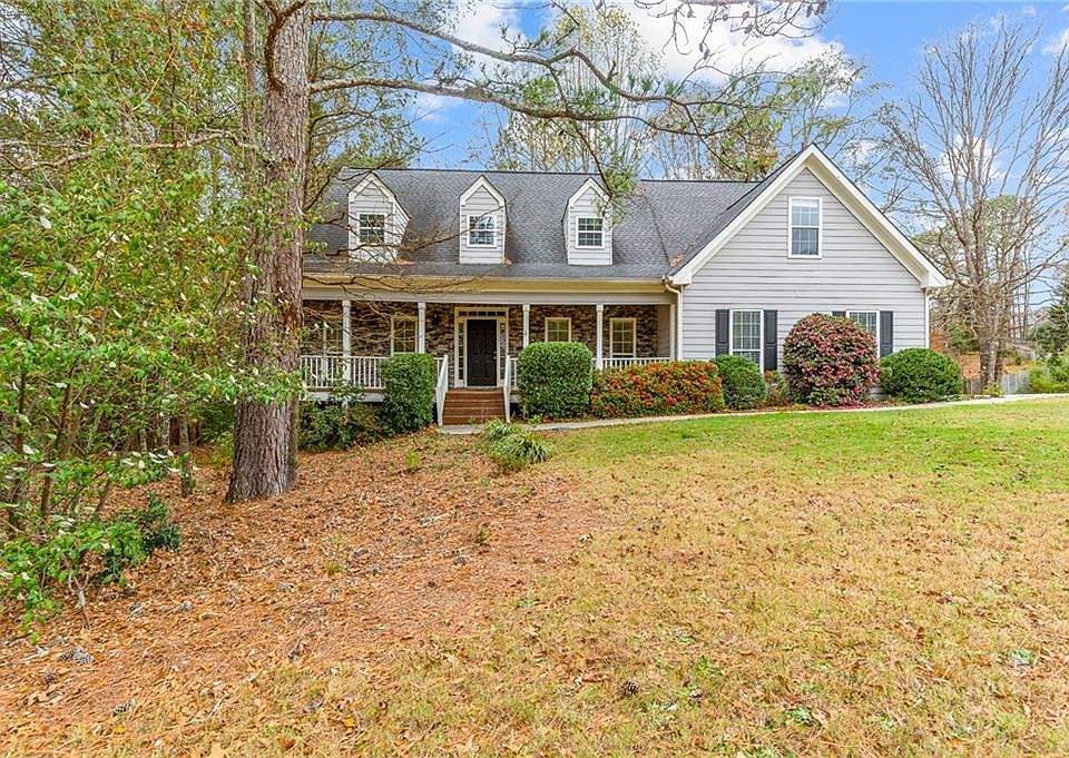 1st image of 688 Swans Landing Dr