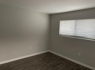 2054 S Nautical St APT 3, Anaheim, CA 92802