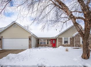 18 Harmony Crossing Dr, Saint Peters, MO 63376