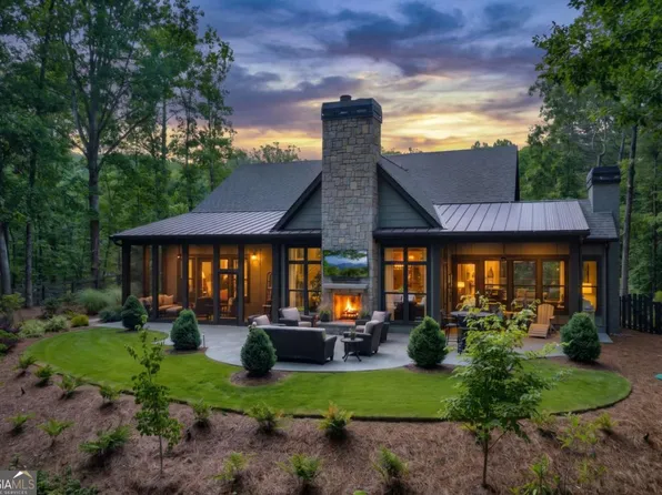 87 Whisper Pl, Marble Hill, GA 30148