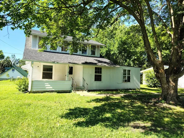 208 E Maud Ave, Crane, MO 65633