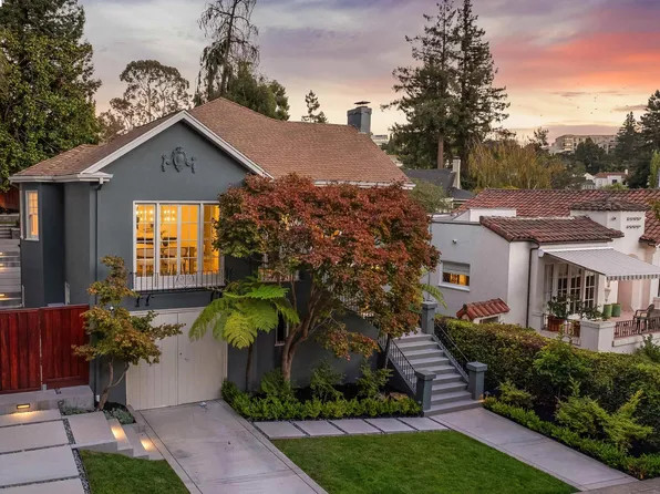 968 Grosvenor Pl, Oakland, CA 94610