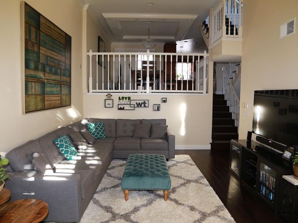1st image of 2950 S Bentley Ave APT 2