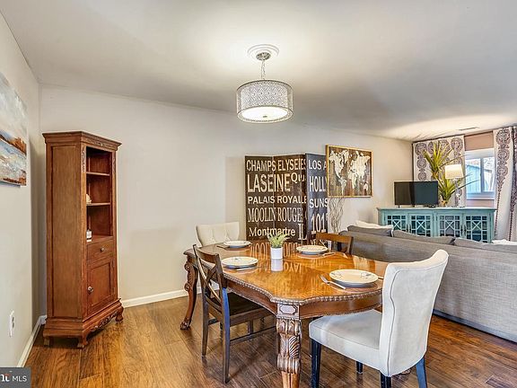 5th image of 12 Sausilito Ct