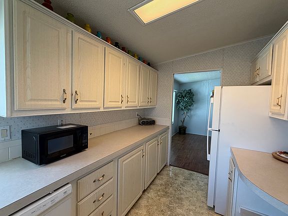 4th image of 1001 Starkey Rd Lot 70