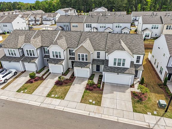 4th image of 1607 Glacier Dr