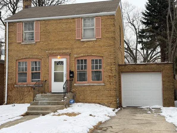 9349 S Sacramento Ave, Evergreen Park, IL 60805