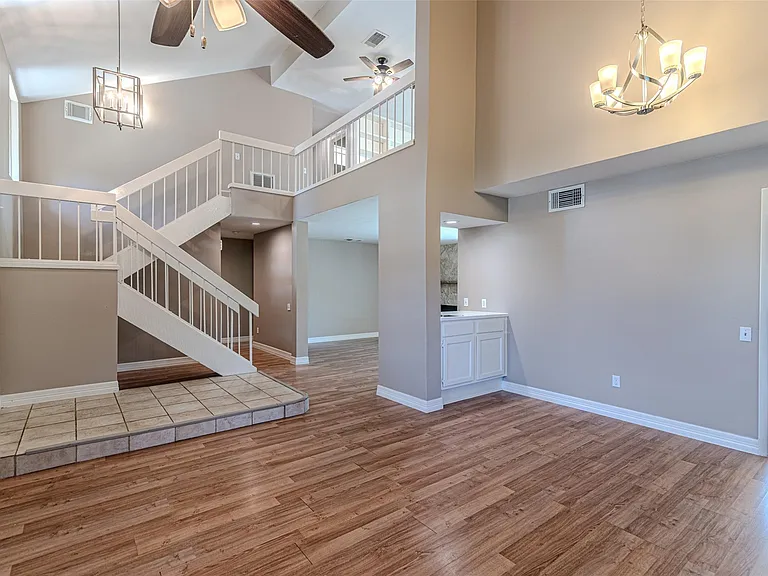 18506 Creekfield Ct — Photo 15