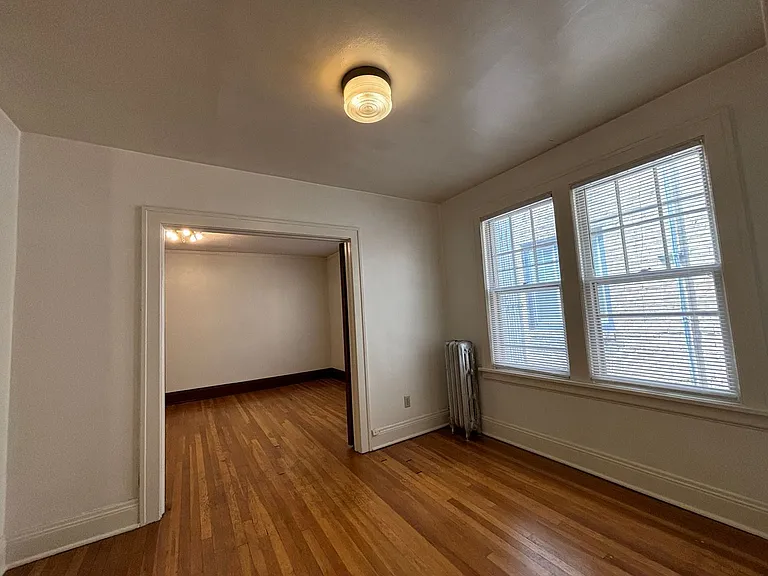 2166 Grand Ave — Photo 12