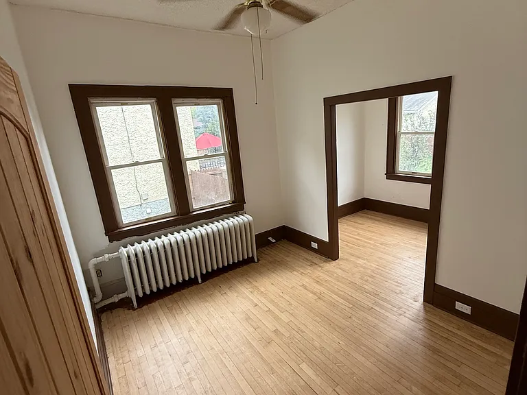 604 Portland Ave — Photo 10