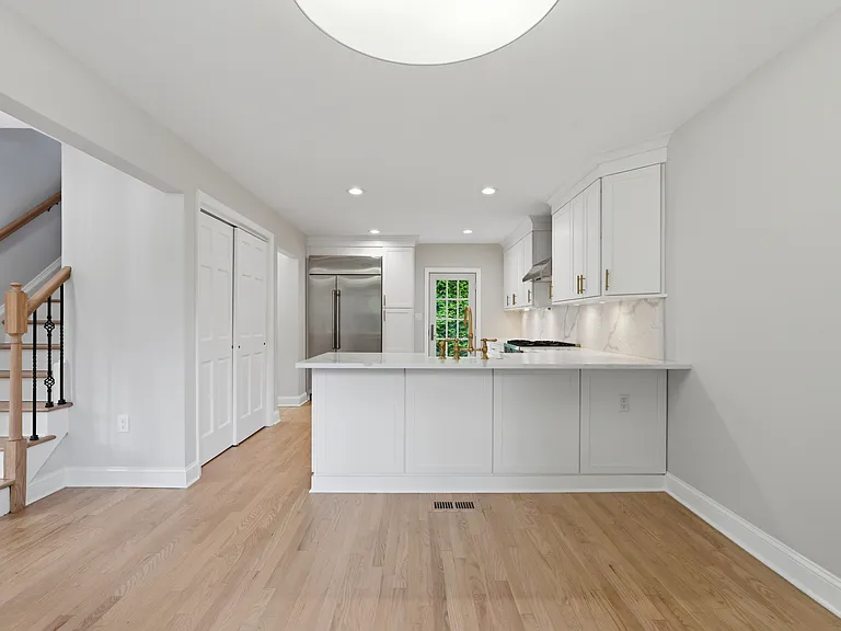 1 Bevan Pl — Photo 21