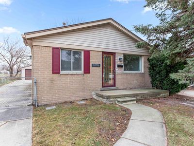 24576 Brittany Ave, Eastpointe, MI, 48021