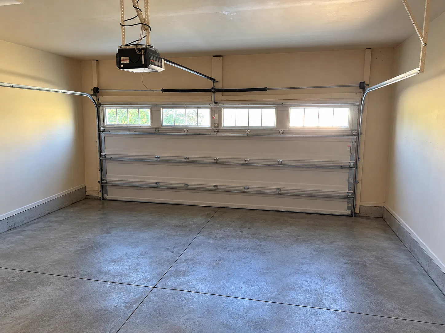 3 bed, 2.5 bath, 2154 sqft, $2,790 — Photo 4
