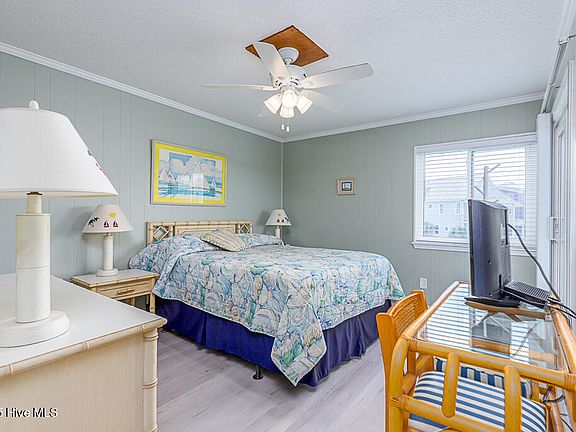 5th image of 301 W Commerce Way #260