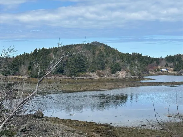 12-16 Back Cove Road, Avondale, NL A0A1B0