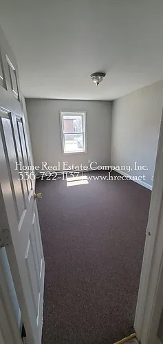 2334 N Cherry St Photo 1
