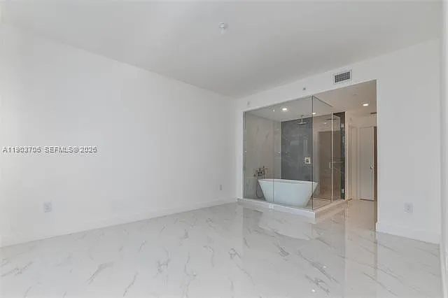 700 NE 24th St #5405 — Photo 11