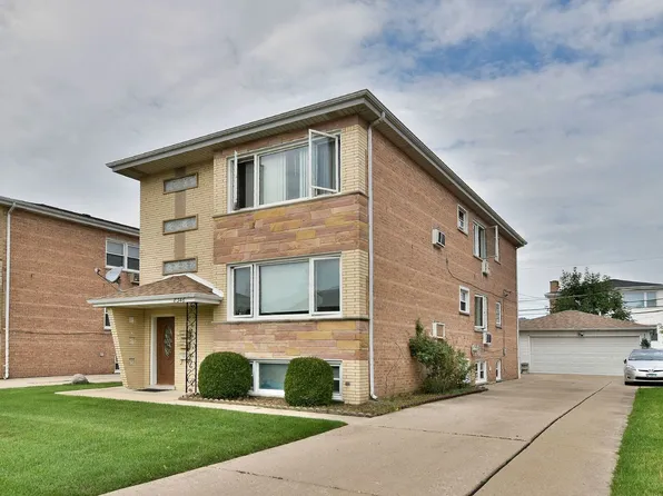 8346 W Berwyn Ave, Chicago, IL 60656