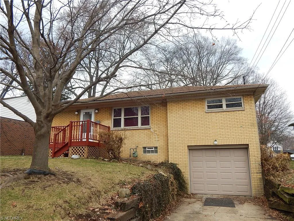 35 Swigart Ave photo 1