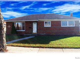 11110 Sunburst Ave, Warren, MI 48089