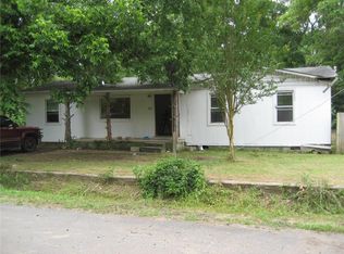 312 SE 6th St, Muldrow, OK 74948