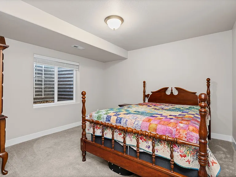 965 Mount Andrew Dr — Photo 25