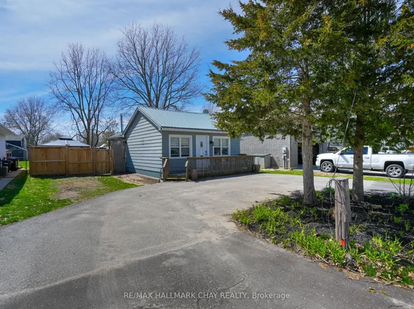 130 Simcoe St, Essa, ON L0M 1B0