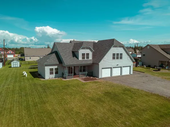 649 W 5th Ave, North Pole, AK 99705