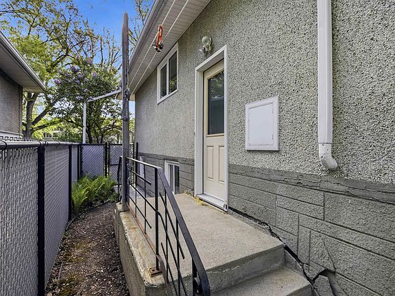 4th image of 10138 74th St NW