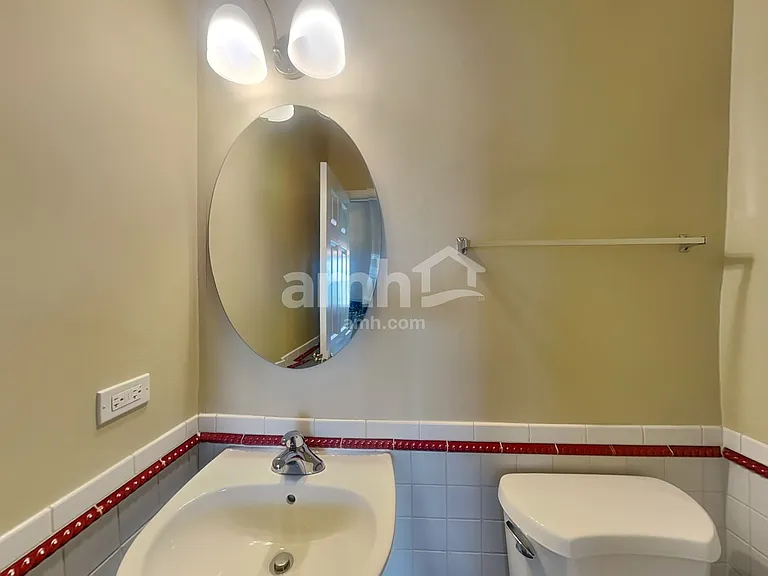 1437 White Pine Ln — Photo 7