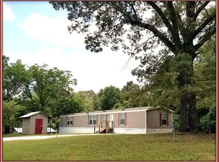 199 Tamassee Knob Rd, Tamassee, SC 29686