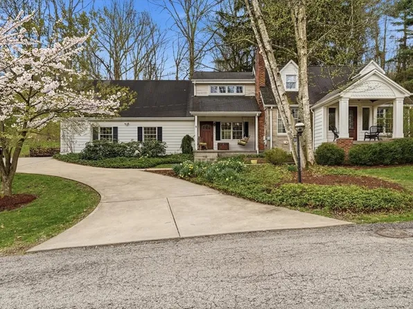 5971 Cherryview Ln, Bethel Park, PA 15102