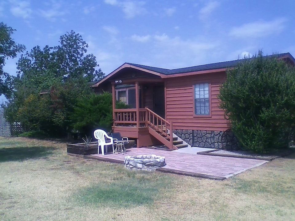 Front Patio/Firepit