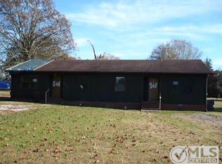 1513 Rogers Cir, Manchester, TN 37355