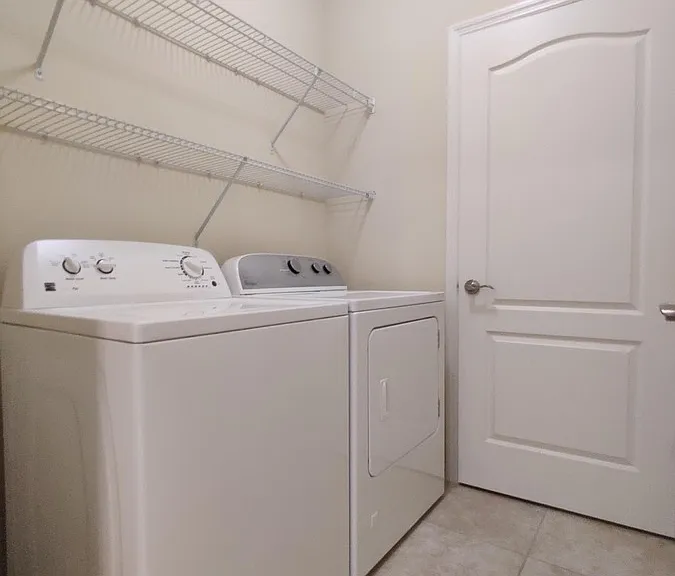 12256 Longview Lake Cir — Photo 25