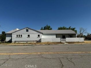 2069 Inyo St, Mojave, CA 93501